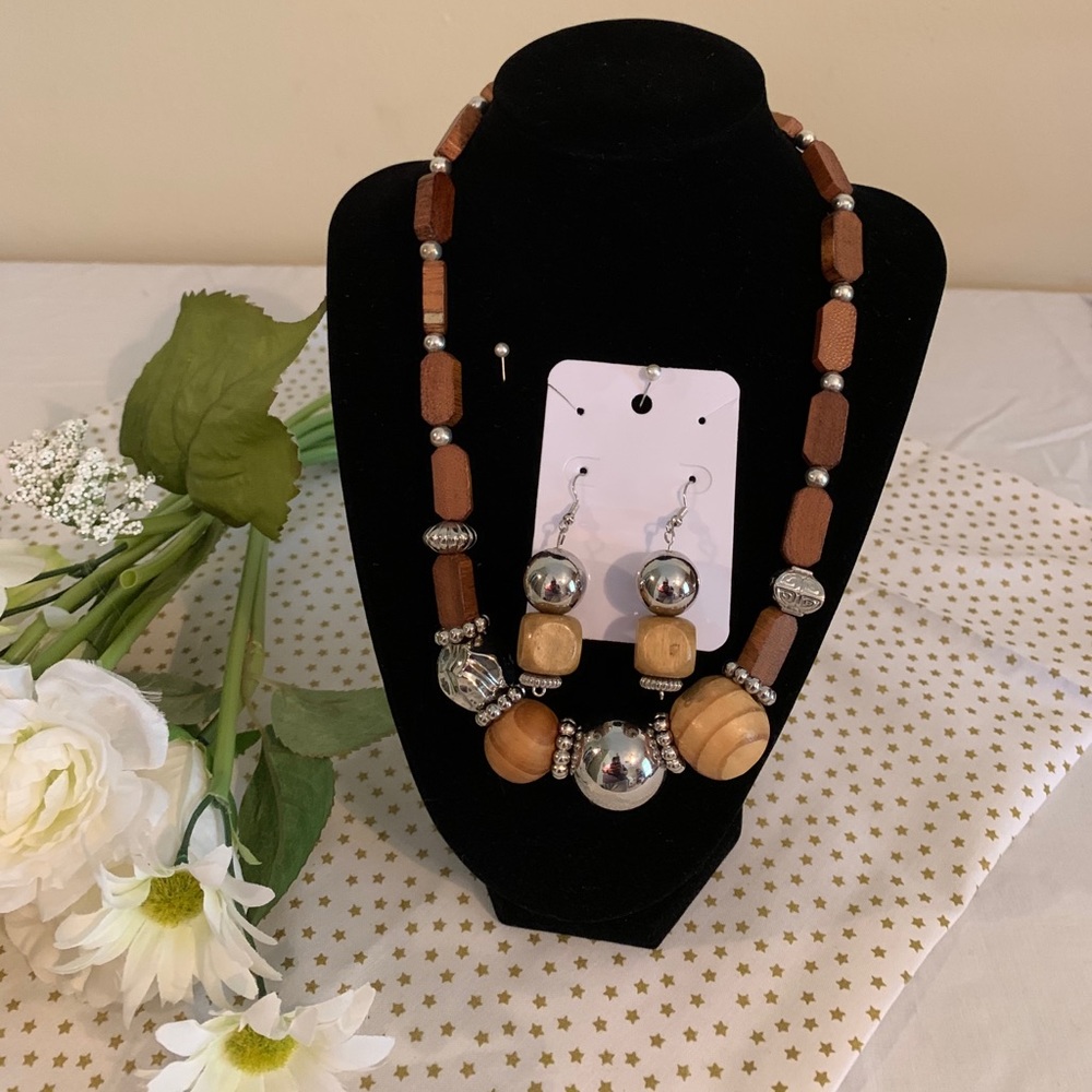 Custom made Jewelry - Picture 2 of 3